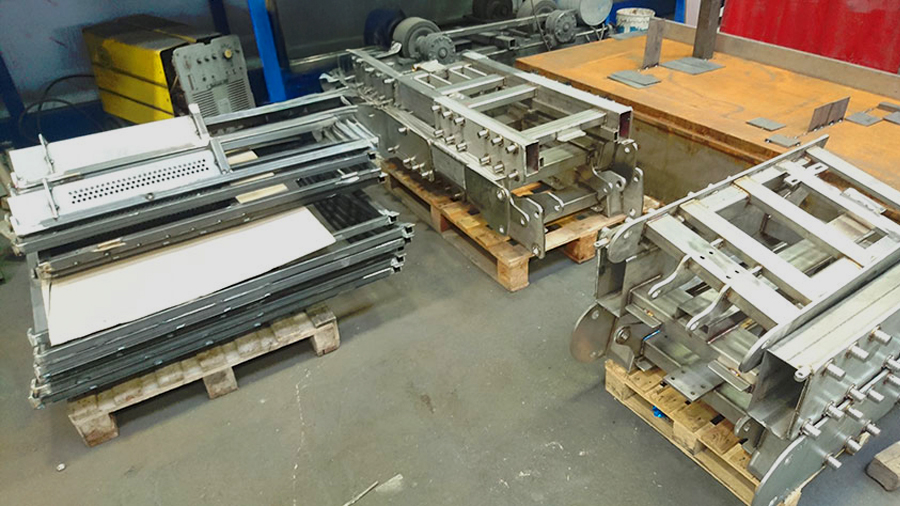 Carpenteria a disegno in acciaio inox